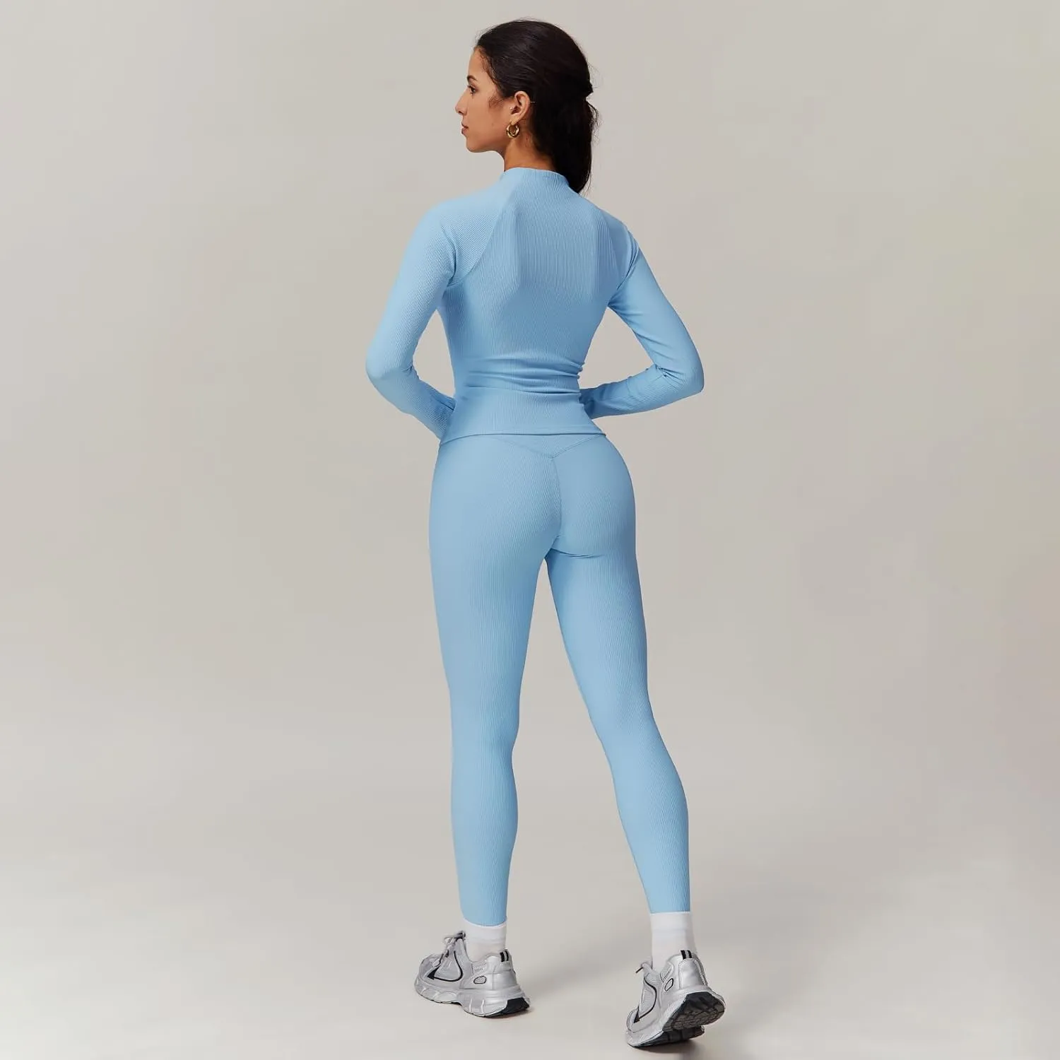 3-Piece Seamless Moisture-Wicking Workout Set for Women Fitness,Yoga Sportswear,Sportswear, Athletic Activewear