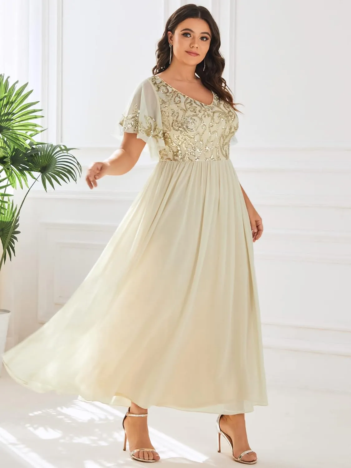 Ever-Pretty Plus Women's Sequin Chiffon Plus Size Short Sleeves Appliques Maxi Formal Mother of The Bride Dresses 01583-DA