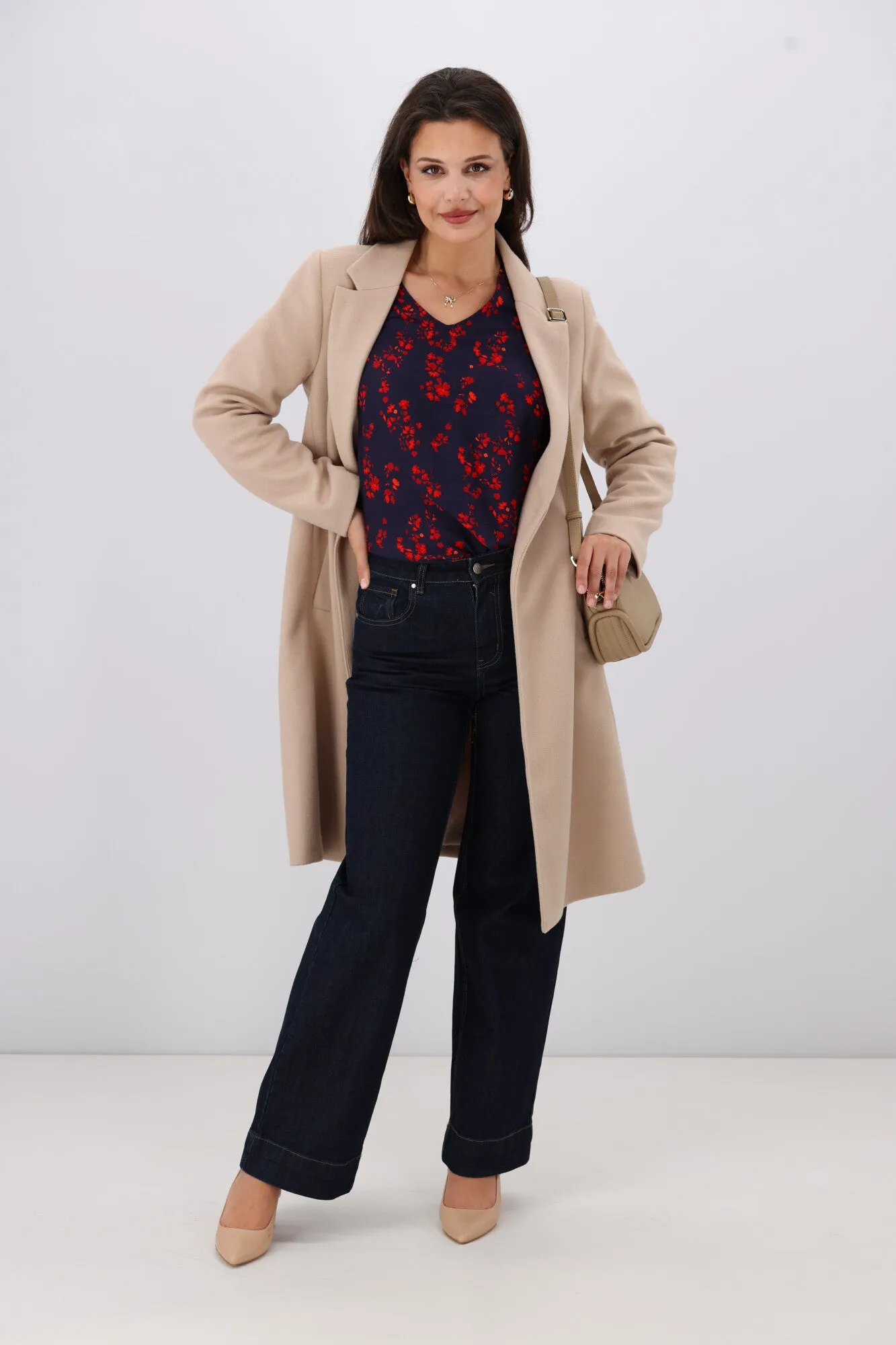 Gloss The Label Alex Blouson Sleeve Top Black Sumac Floral