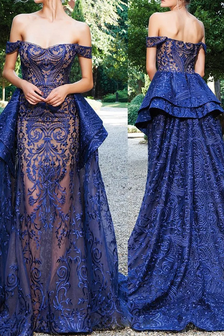 Luxurious Mermaid Off The Shoulder Prom Dresses Lace Sweep Train
