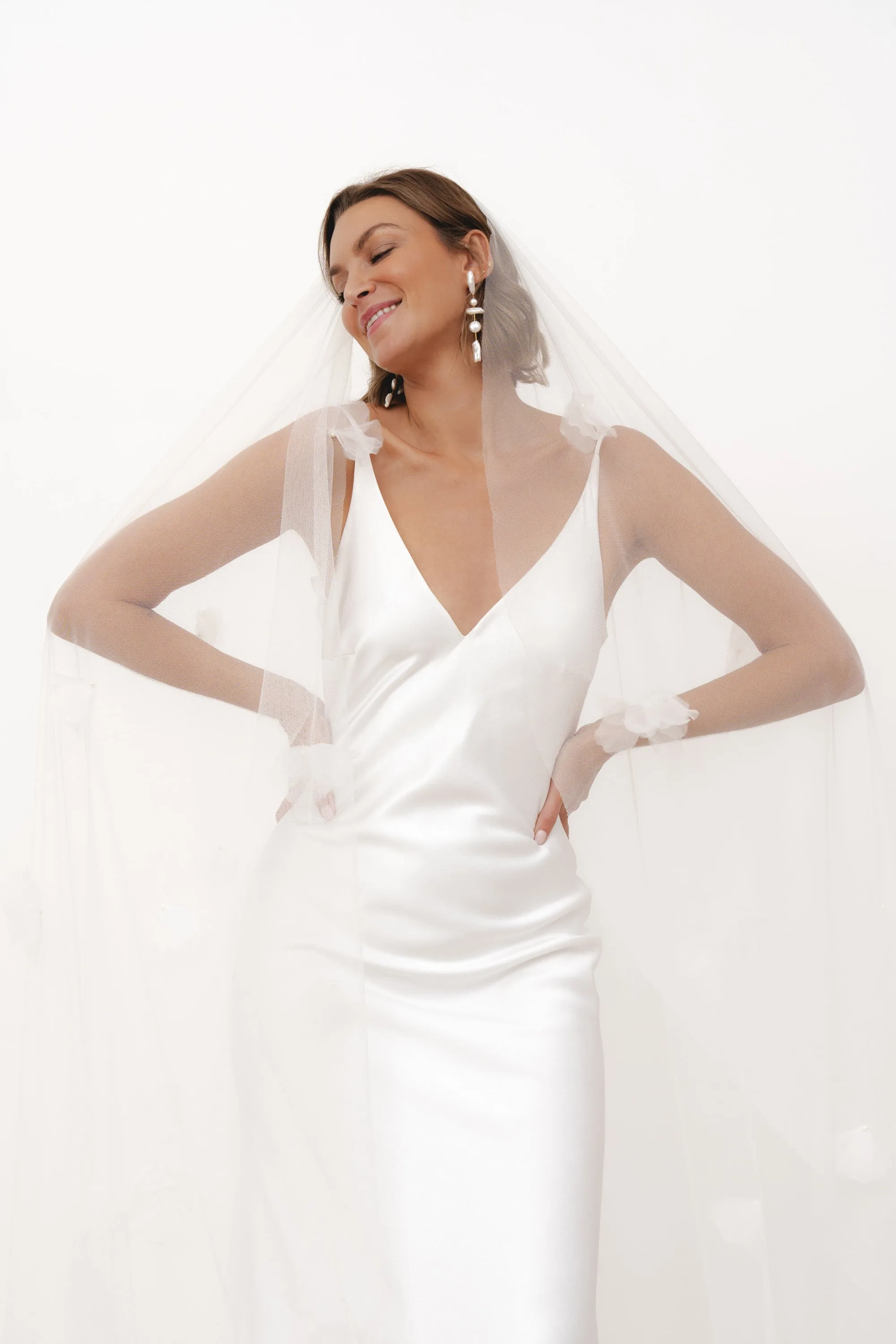 LUZ VEIL SINGLE TIER