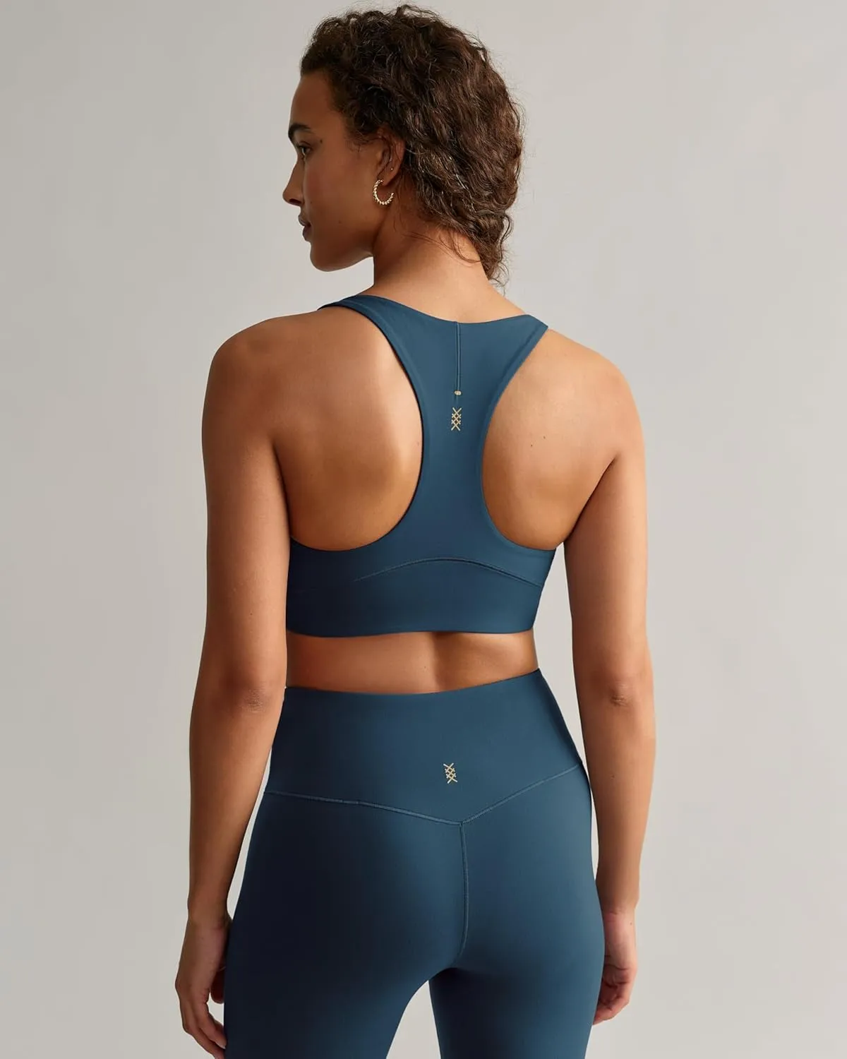 Rhone Sports Bras for Women - Revive Women's Sports Bra - High Support, 4-Way Stretch, Wirefree, Anti-Odor, Removable Cups