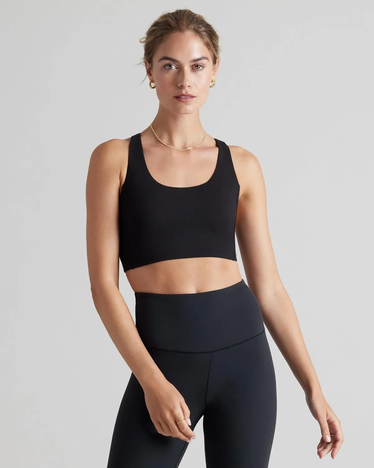 Rhone Sports Bras for Women - Revive Women's Sports Bra - High Support, 4-Way Stretch, Wirefree, Anti-Odor, Removable Cups