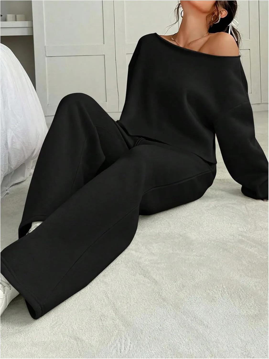 SOLY HUX Women's Sweatsuits Off The Shoulder Crop Top and Drawstring Long Pants 2 Piece Fall Outfits