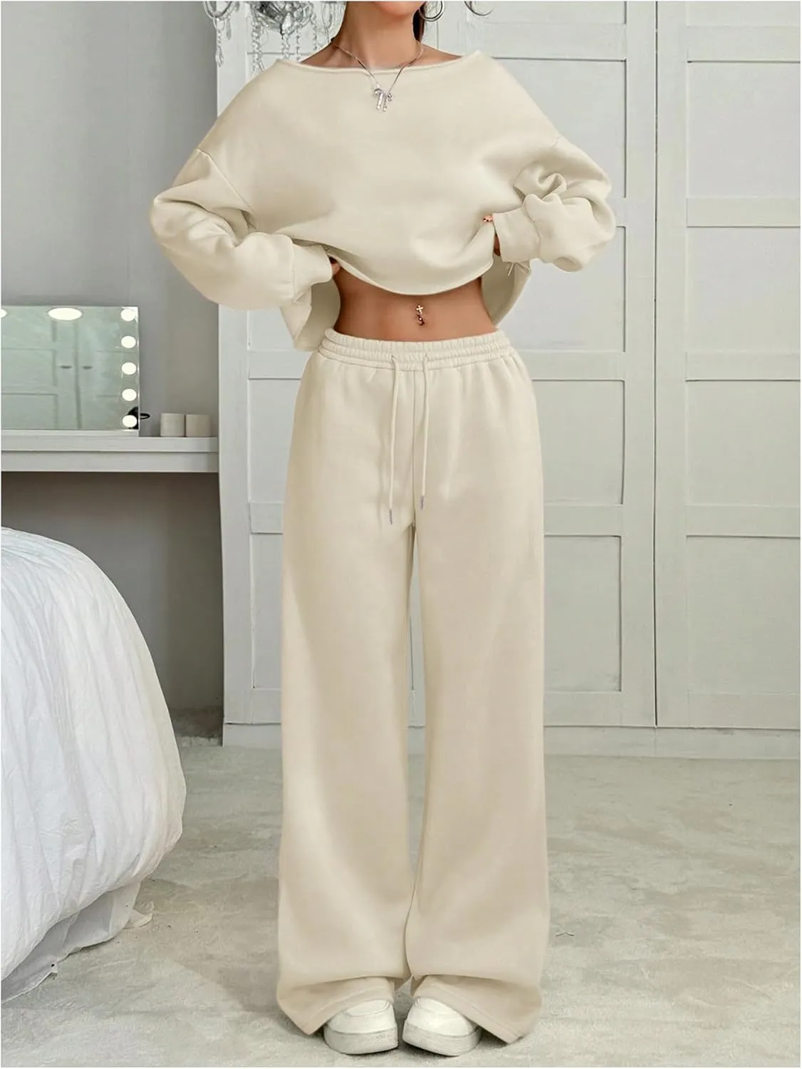 SOLY HUX Women's Sweatsuits Off The Shoulder Crop Top and Drawstring Long Pants 2 Piece Fall Outfits