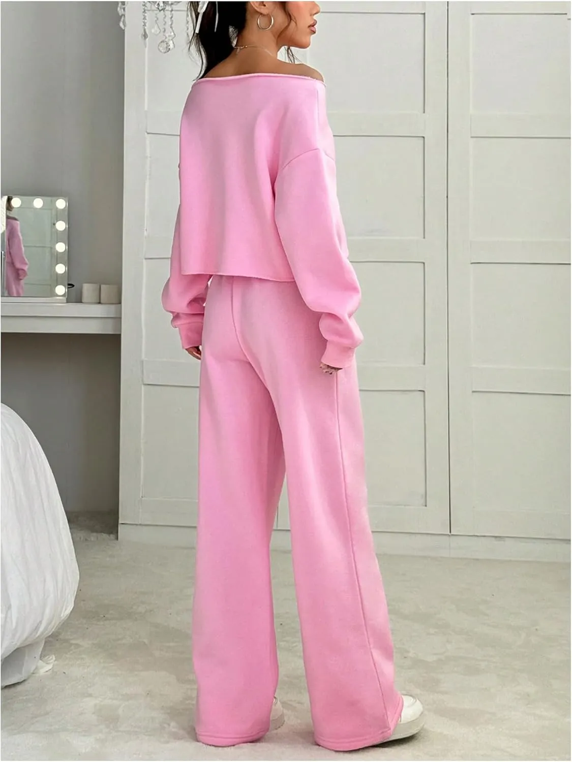 SOLY HUX Women's Sweatsuits Off The Shoulder Crop Top and Drawstring Long Pants 2 Piece Fall Outfits
