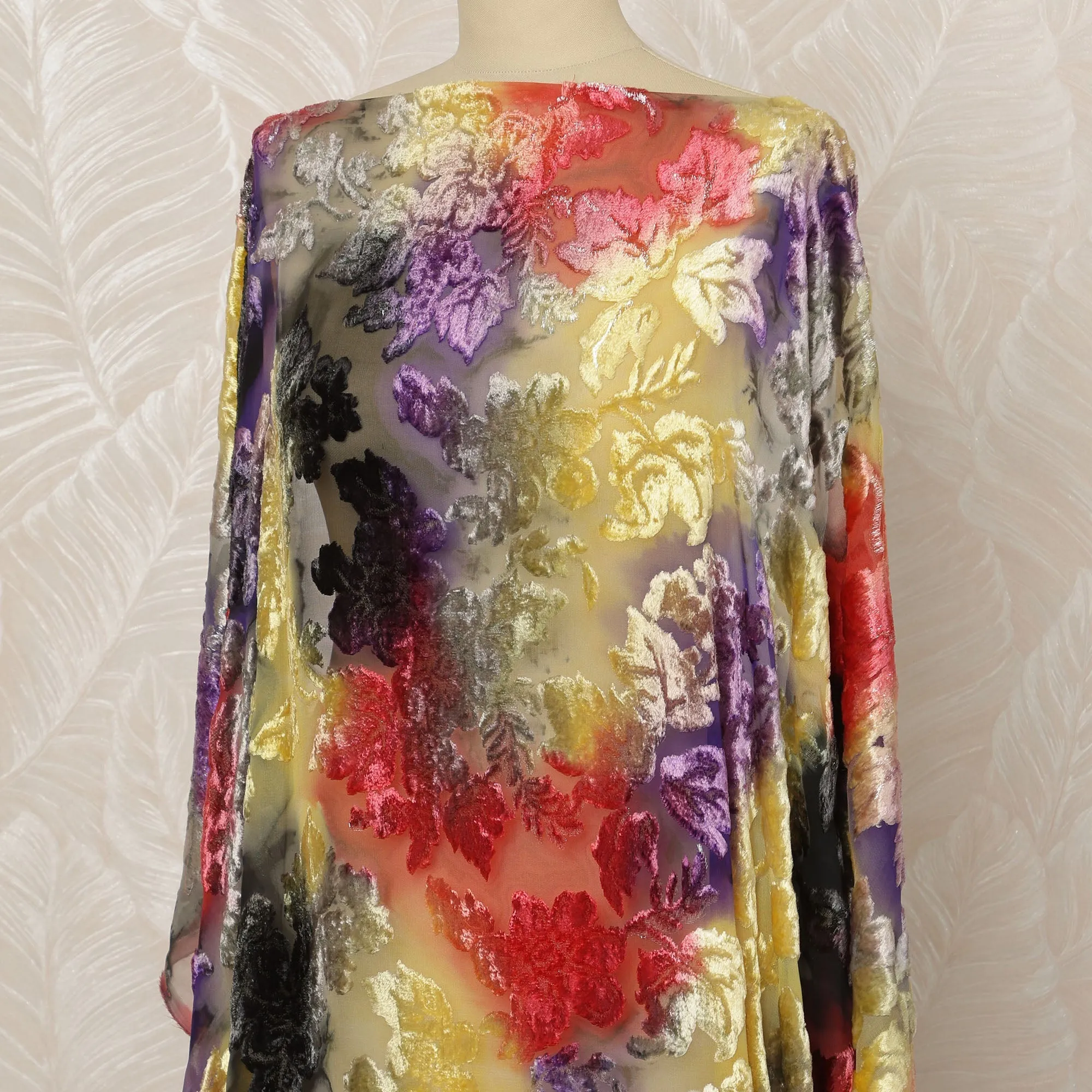 Traditional Somali Dirac Silk Blended Velvet Chiffon Fabric in Multicolor Floral Design, 3.5 Meters, 140 cm Width-D20601