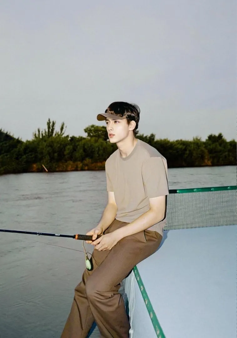 Unisex Quick-Dry Moisture-Wicking T-Shirt | Breathable Polyester for Cycling, Commuter, Outdoor Sports