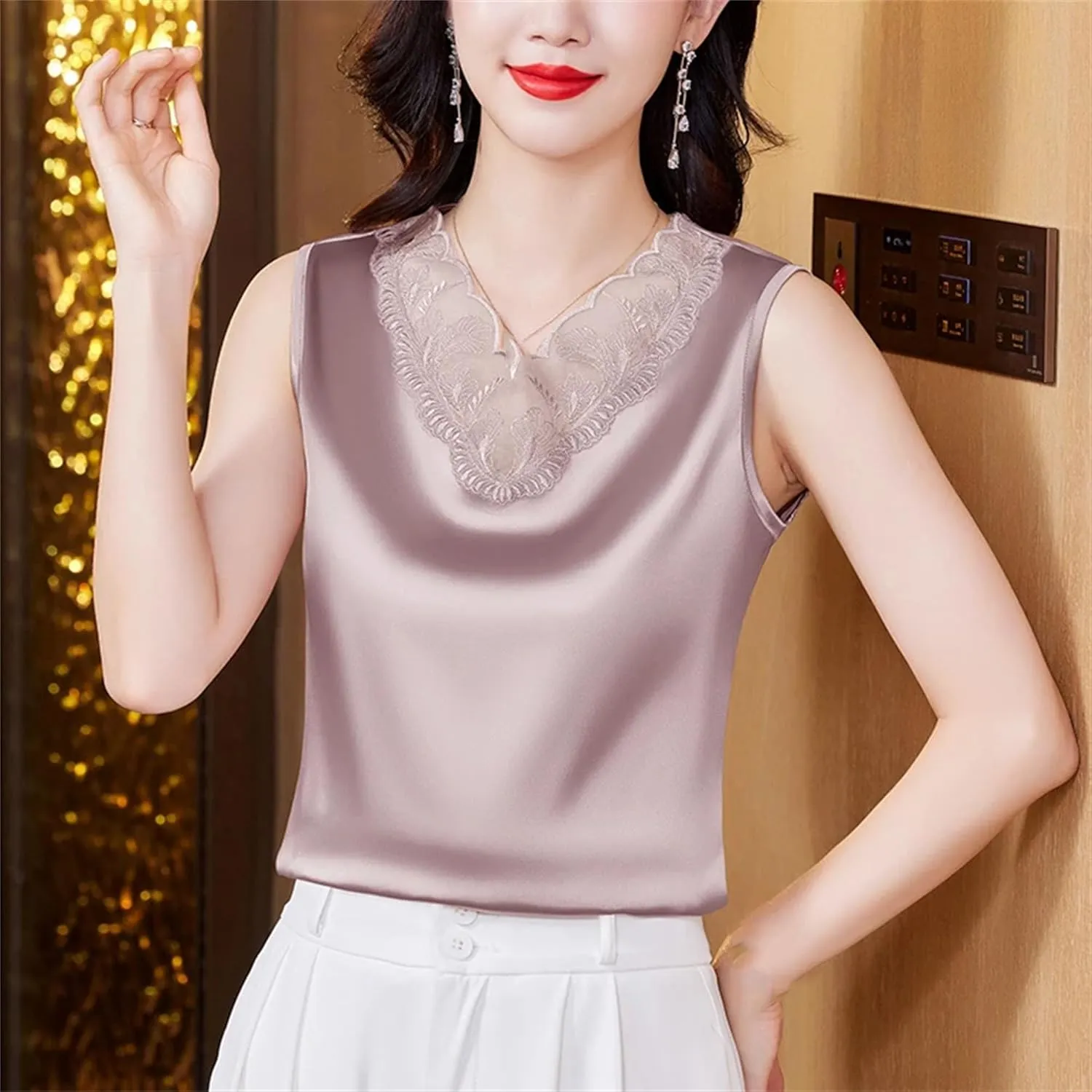 Women's Silk Satin V-Neck Tank Top Camisole Casual Summer Sleeveless Lace Trim Vest Breathable Loose Fit Lounge Wear