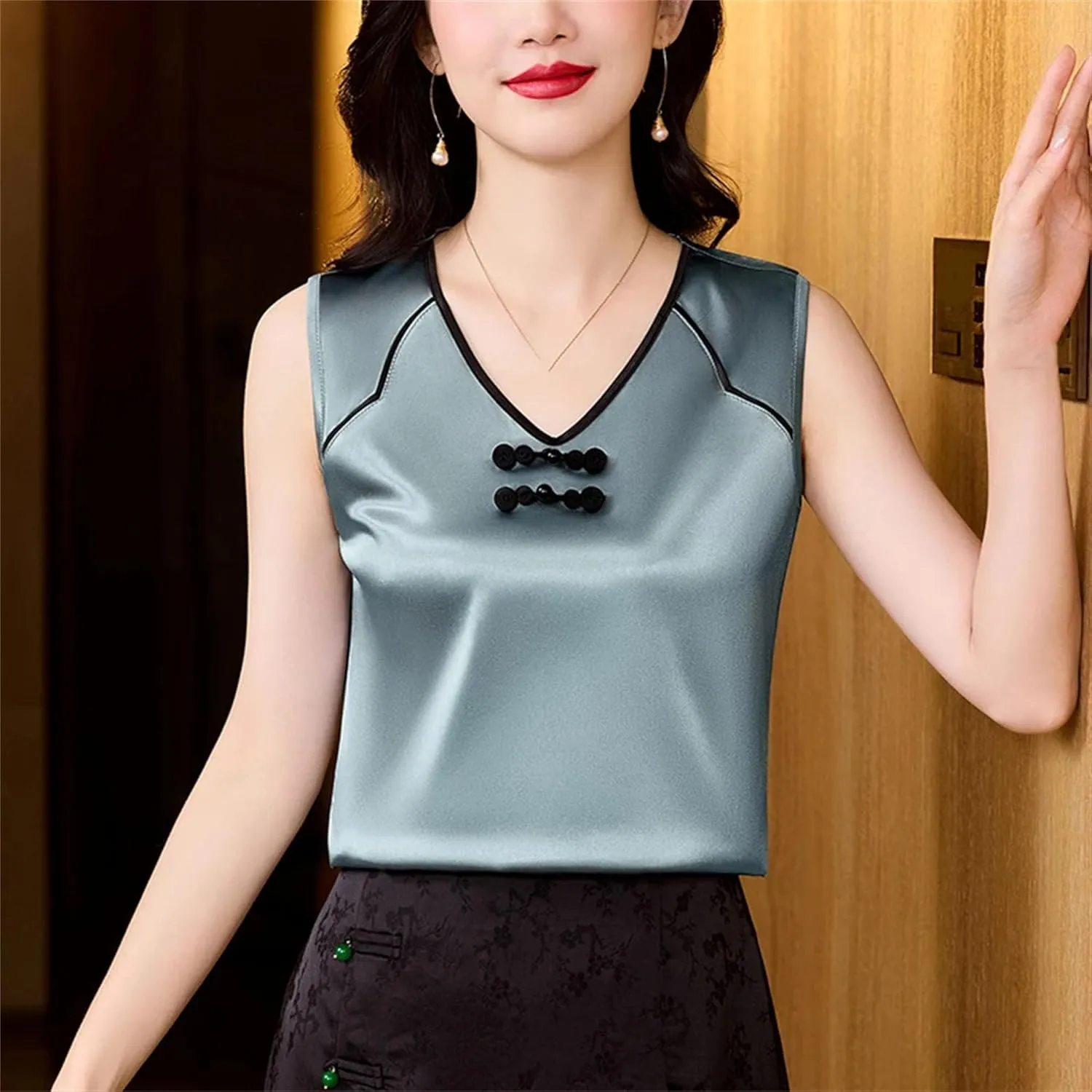 Women's Silk Satin V-Neck Tank Top Camisole Summer Sleeveless Loose Fit Patchwork Vest Breathable Mother's Day Lounge Wear