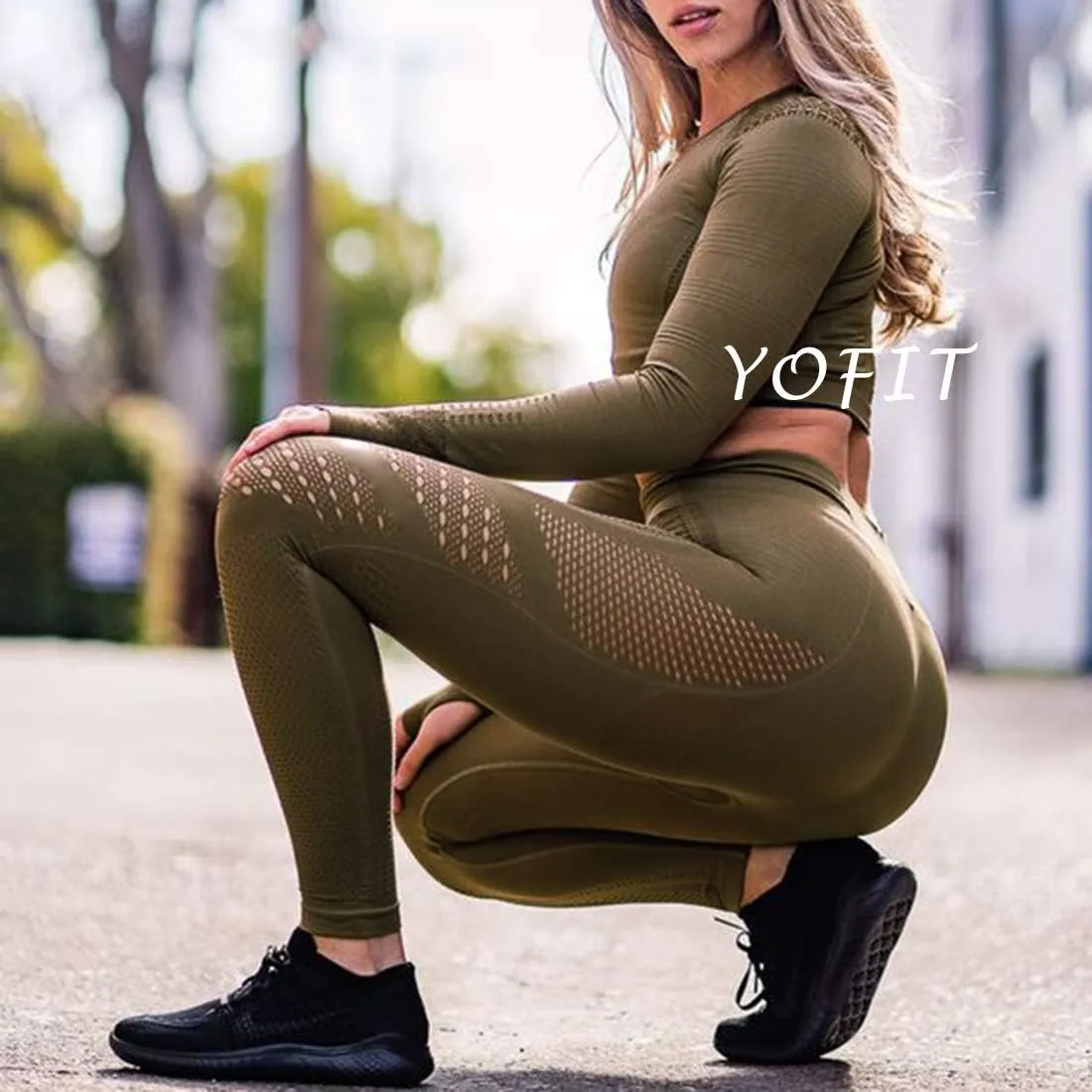 Women's Workout Outfit 2 Pieces Seamless High Waist Yoga Leggings with Long Sleeve Crop Top Gym Clothes Set